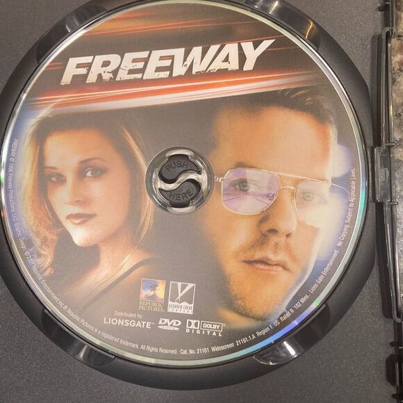 Freeway DVD‎ - Picture 4 of 4